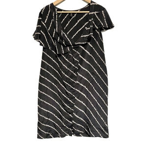 BCBGMaxAzria Black White Silk Dress Size Medium 100% Silk Work Wedding Guest